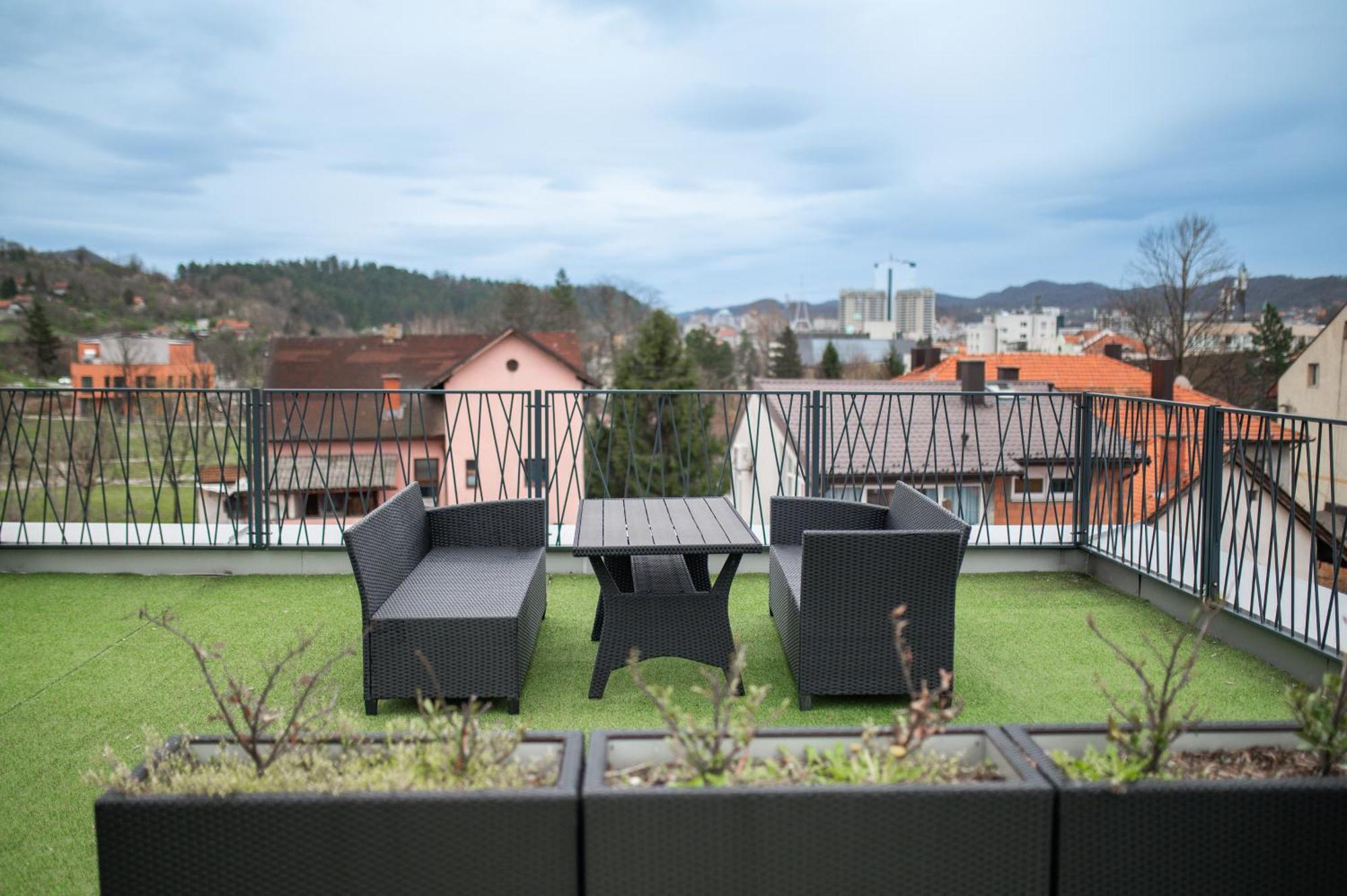 Apartment Vila Idila Тузла Экстерьер фото