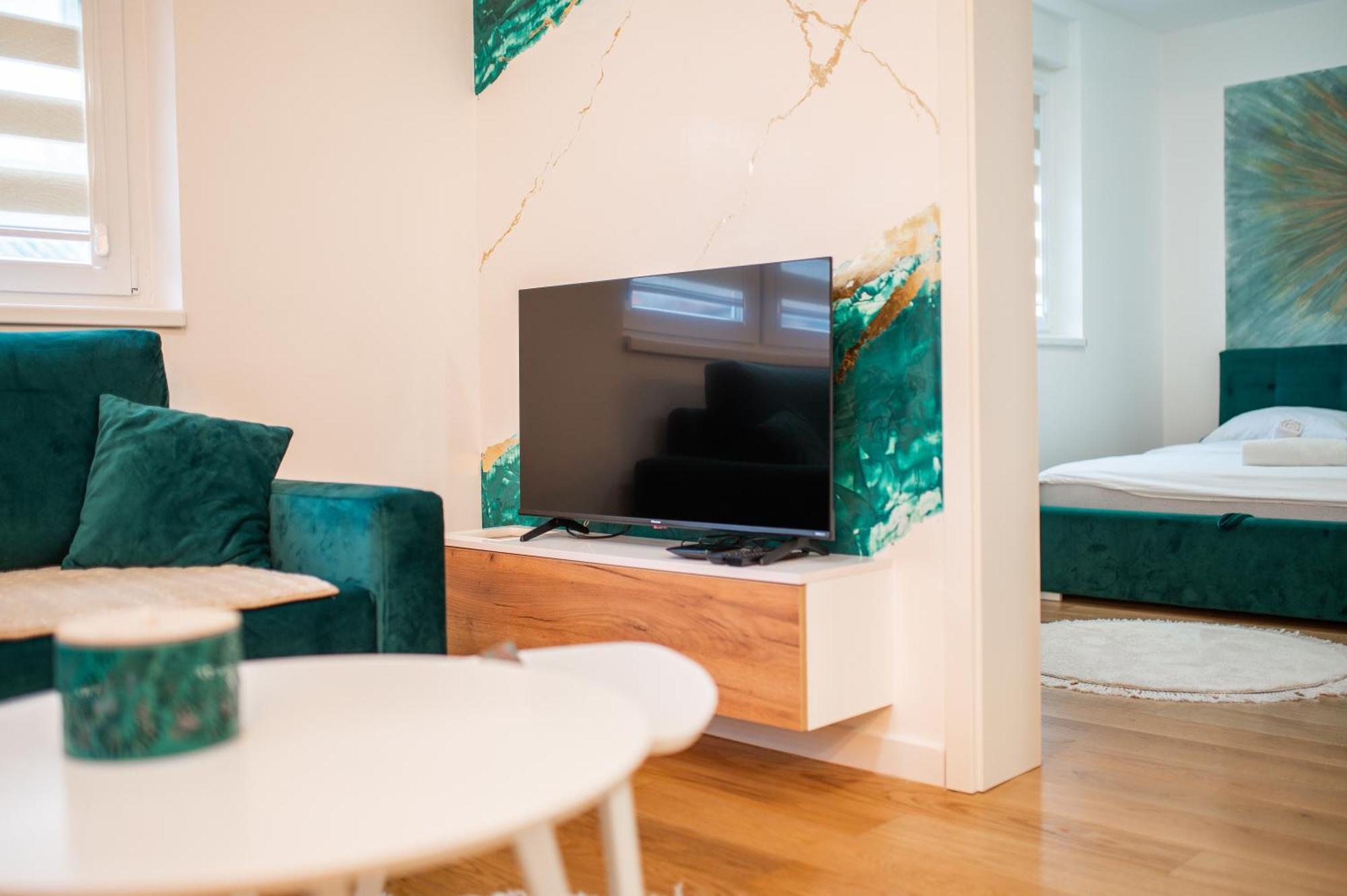Apartment Vila Idila Тузла Экстерьер фото