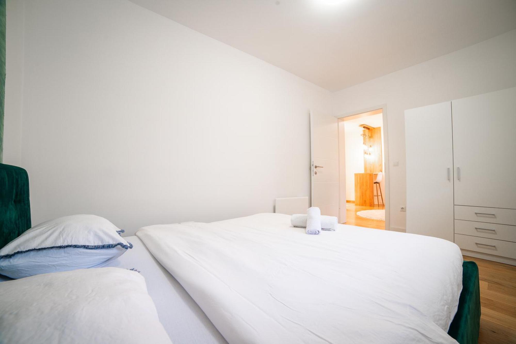 Apartment Vila Idila Тузла Экстерьер фото